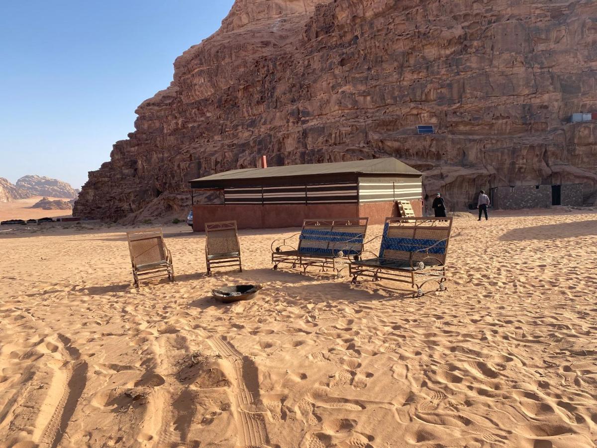 Caravan Station Camp 호텔 와디럼 외부 사진