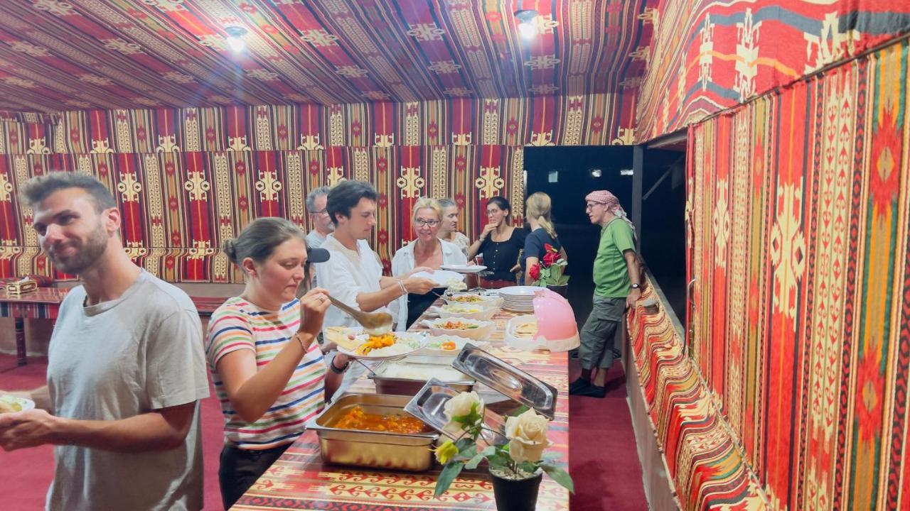 Caravan Station Camp 호텔 와디럼 외부 사진